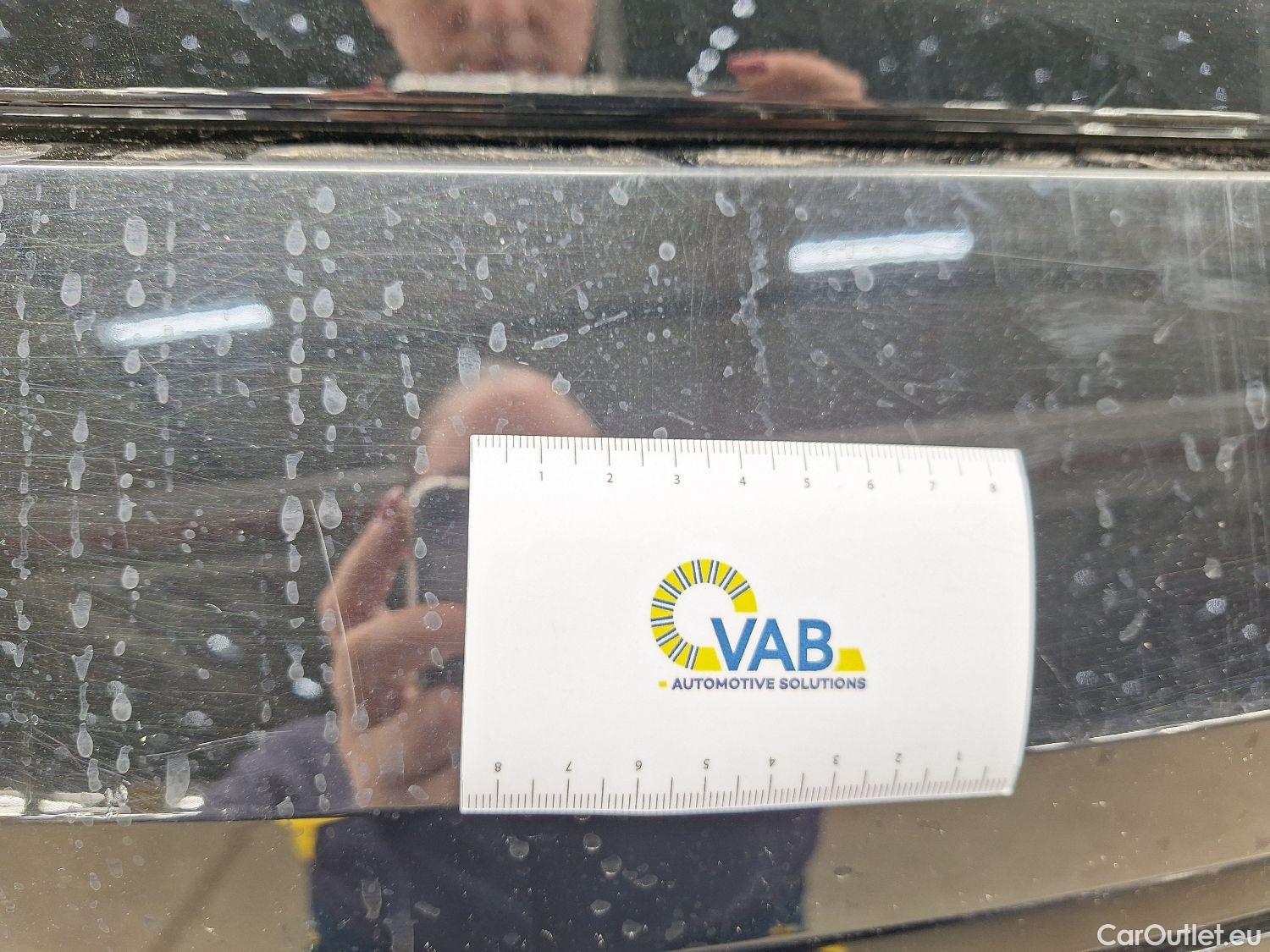  Audi  E-TRON Audi,  '19 BEV, Audi  50 Quattro 5d #12