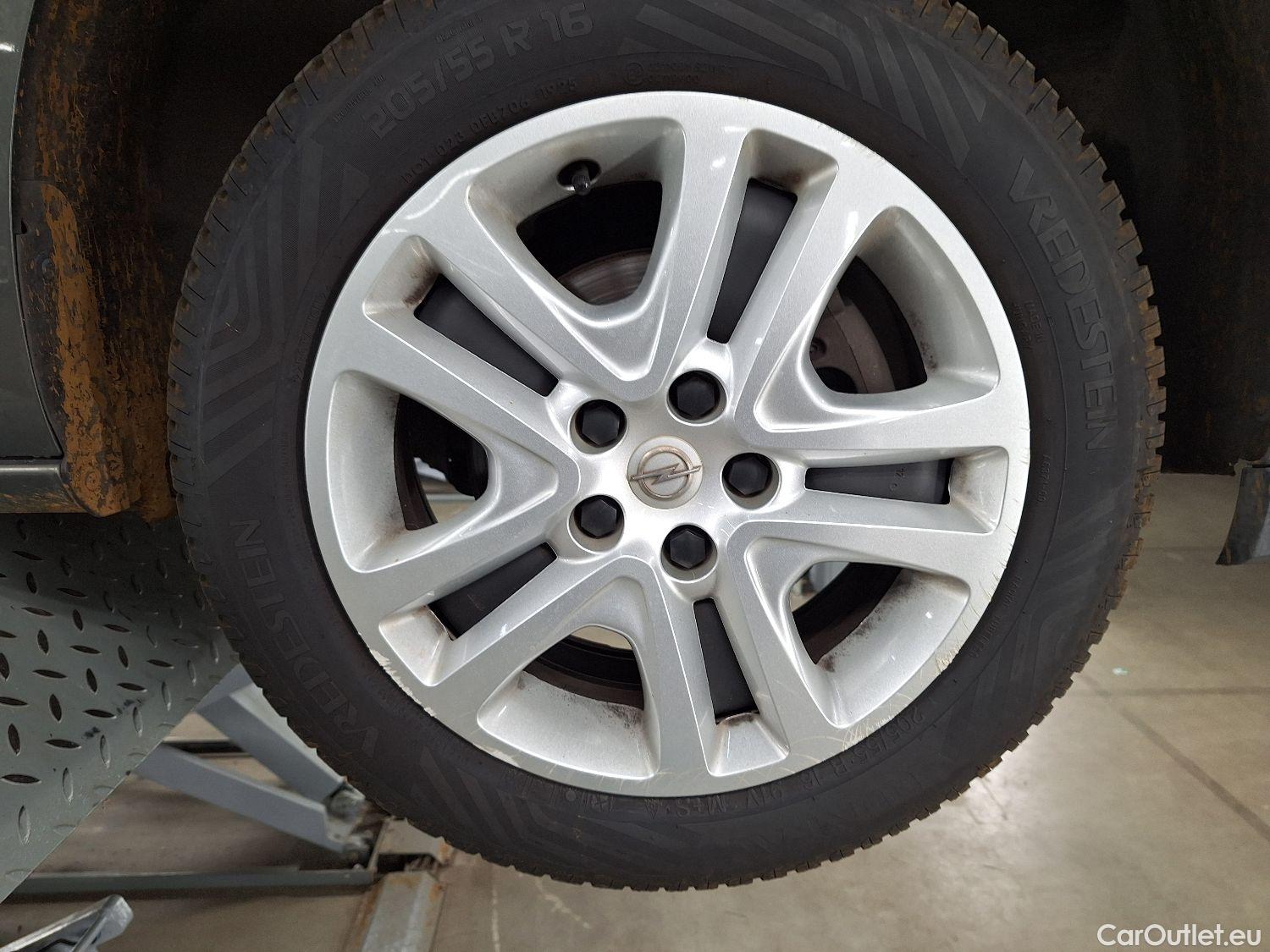  Opel  Astra Opel,  ST FL'19, Opel  Sports Tourer 1.5 Turbo D 77kW S/S Edit #3