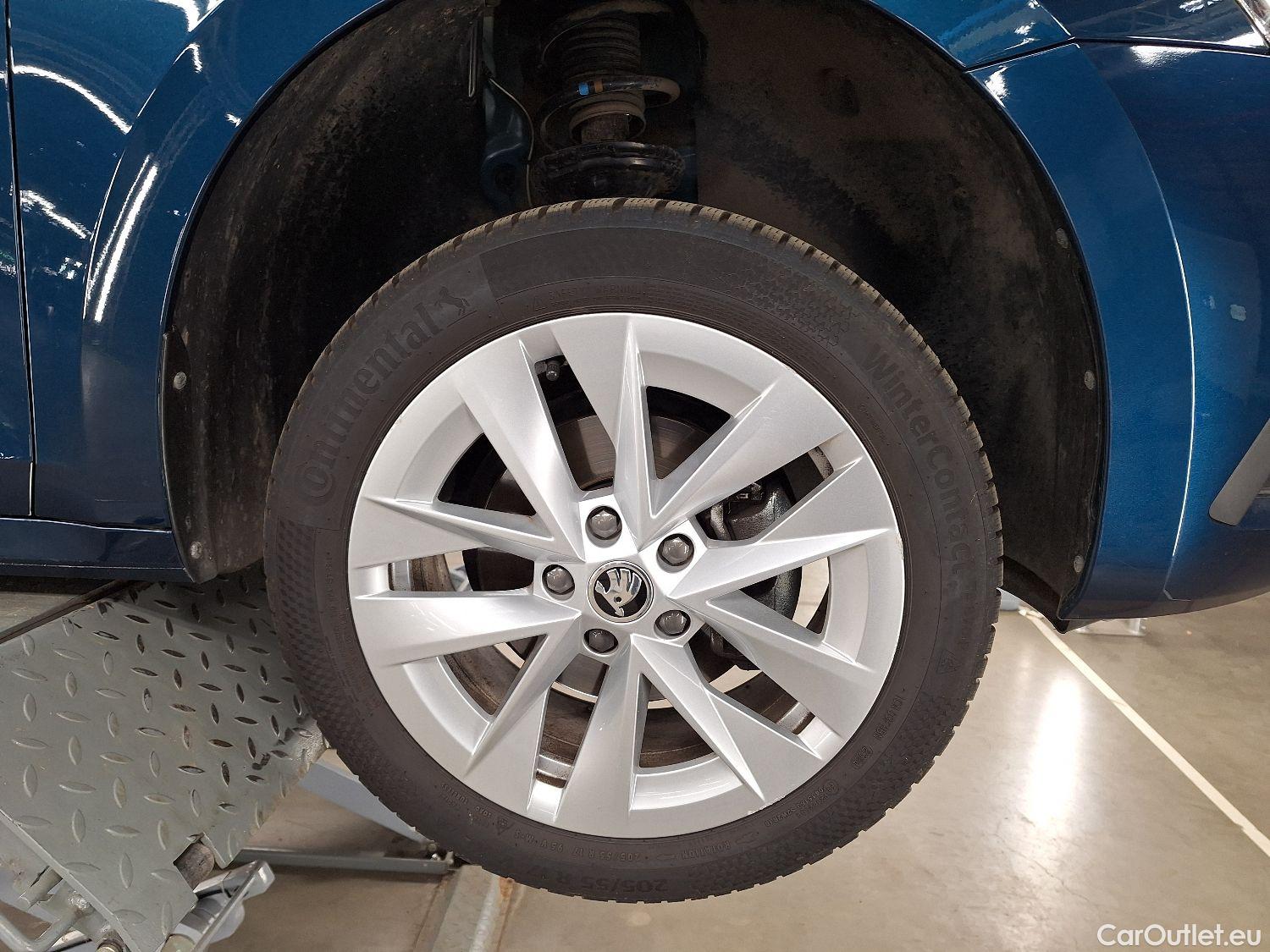  Skoda  Octavia Skoda,  Combi '20, Skoda  Combi 2.0 CRTDI 110kW Clever+ 5d #17