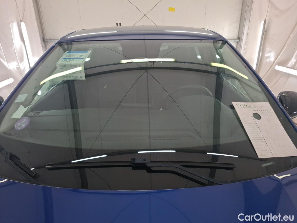  Renault  Captur RENAULT  / 2019 / 5P / SUV Intens TCe 140 EDC FAP -21 #10