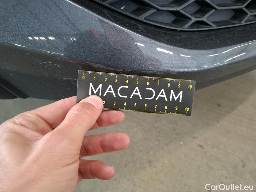  Toyota  C-HR TOYOTA  / 2016 / 5P / SUV 1.8 HYBRIDE 122 DISTINCTIVE #49