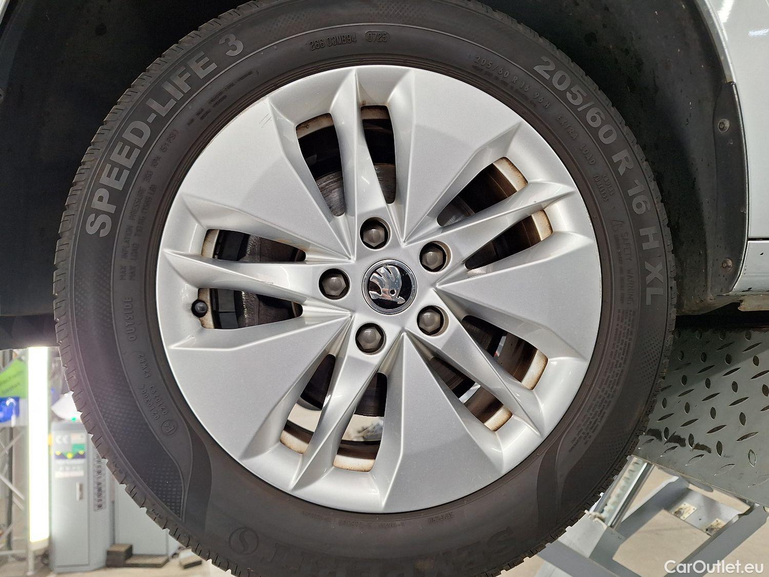  Skoda  Octavia Skoda,  Combi '20, Skoda  Combi 2.0 CRTDI 85kW DSG7 Clever 5d #12