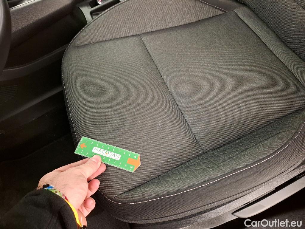  Renault  Captur RENAULT  / 2019 / 5P / SUV Business E-Tech hybride rechargeable 160 #17