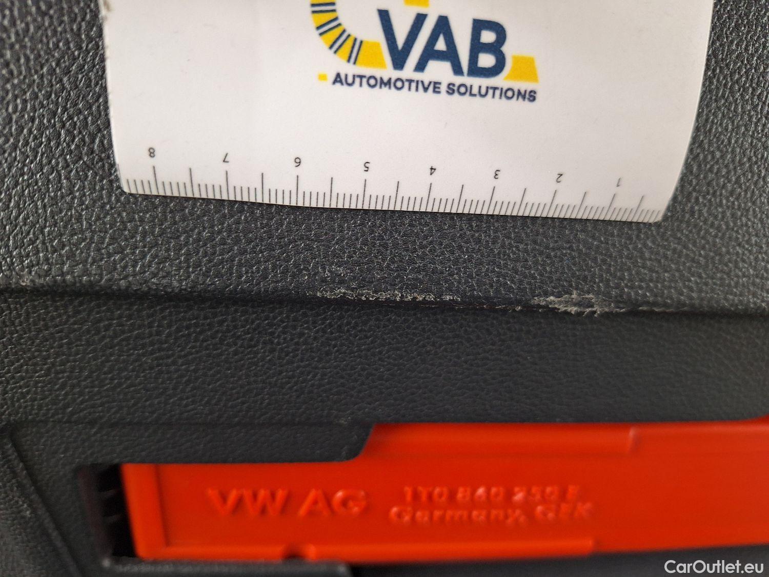  Volkswagen  Golf  VW, VIII '20, Volkswagen VIII 2.0 TDI 85kW Life DSG 5d #30