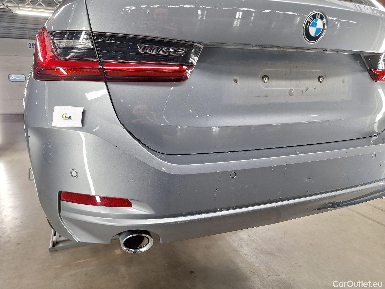  Bmw  Serie 3 BMW, 3-serie Touring '18, BMW 3 Reeks Touring 318dA (100 kW) 5d #17