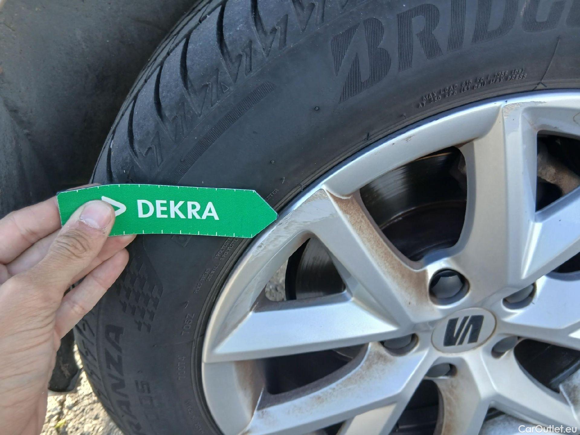  Seat  Leon SEAT Nuevo León / 2020 / 5P / familiar SP 2.0 TDI 85kW Style Go(SP) #16