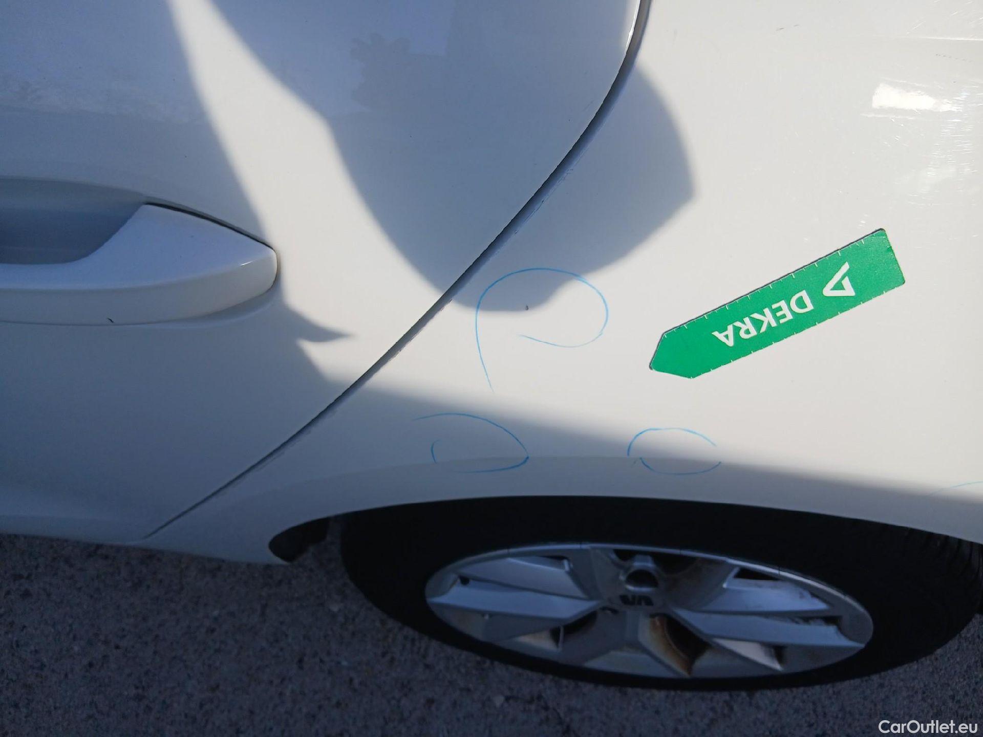  Seat  Leon SEAT Nuevo León / 2020 / 5P / familiar SP 2.0 TDI 85kW Style Go(SP) #10