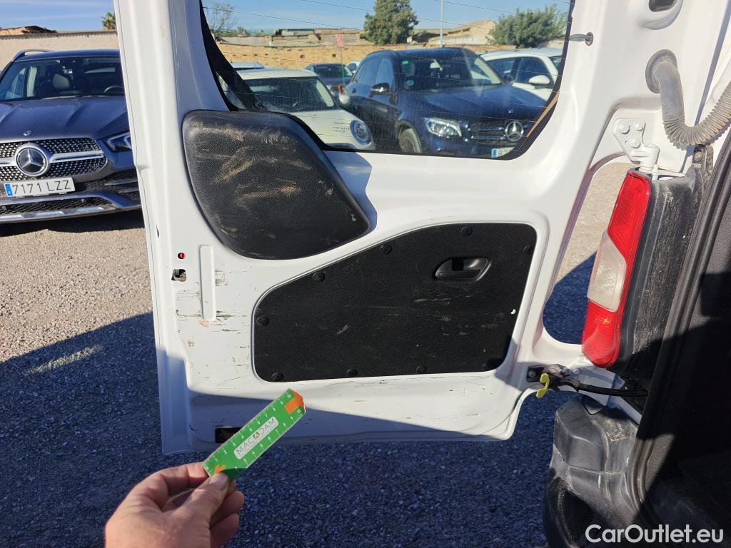  Peugeot  RIFTER PEUGEOT  / 2018 / 5P / combi Active Pack Business Std. BlueHDi 100 #9