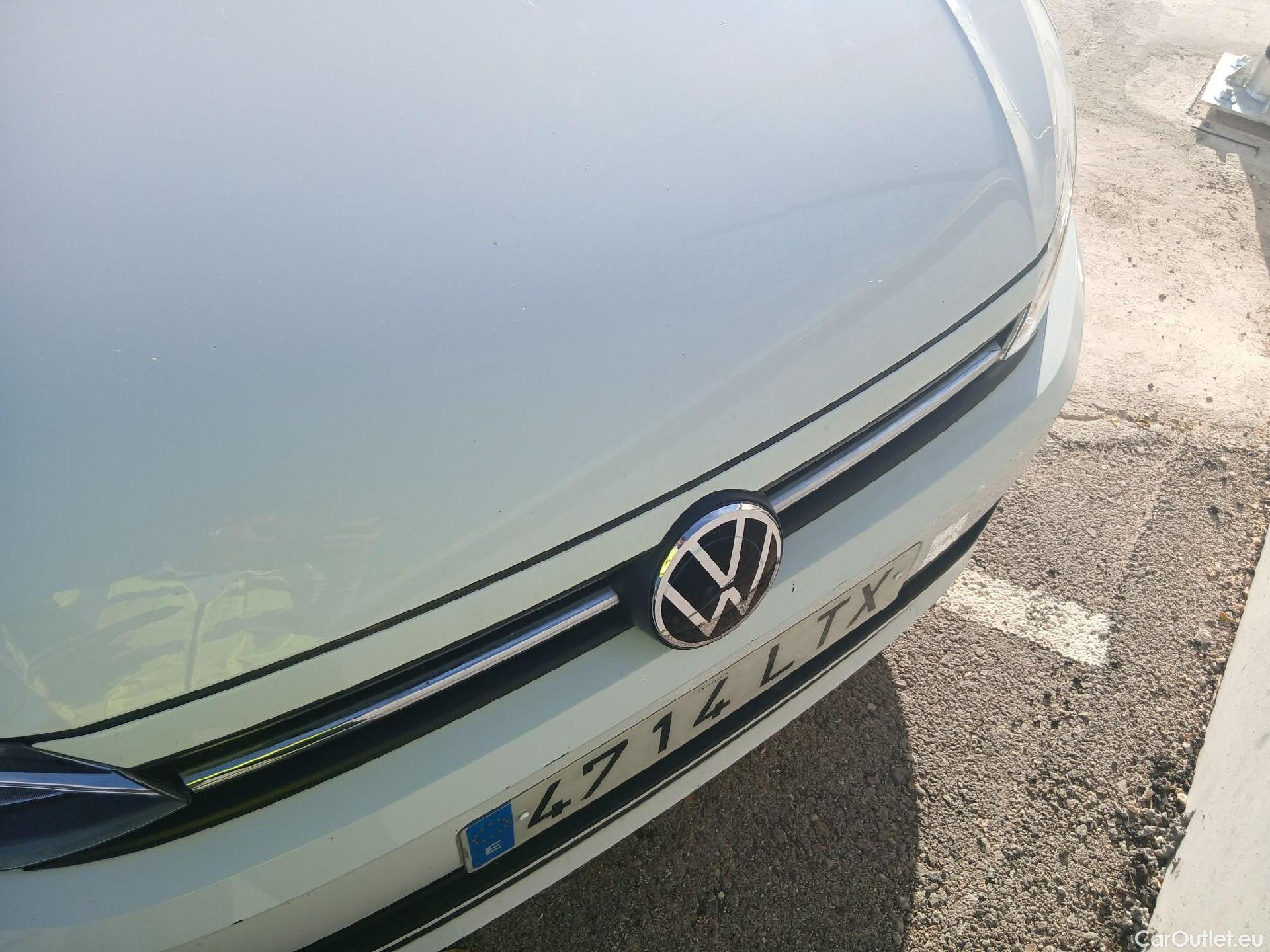  Volkswagen  Polo VOLKSWAGEN  / 2017 / 5P / berlina con portón Advance 1.0 TSI 70kW (95CV) #14