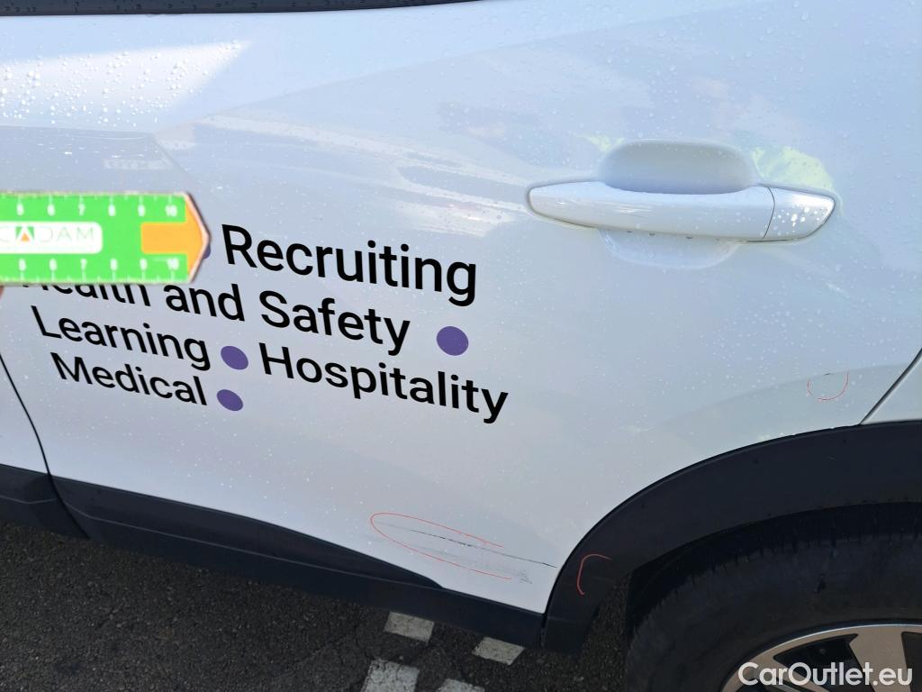  Peugeot  2008 PEUGEOT  / 2019 / 5P / todoterreno Active BlueHDI 81kW (110CV) #18