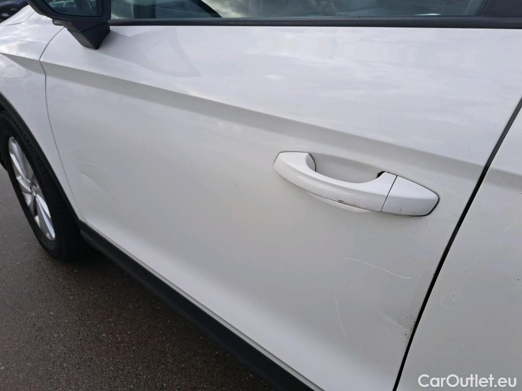  Seat  Arona SEAT  / 2017 / 5P / todoterreno 1.0 TSI 85kW (115Cv) Style Edition Eco (CX) #57