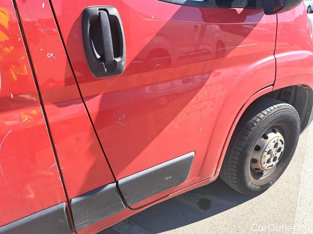  Peugeot  Boxer PEUGEOT  / 2014 / 4P / furgón Pack 335 L3 H2 BHDI 103kW (140CV) S&S #36