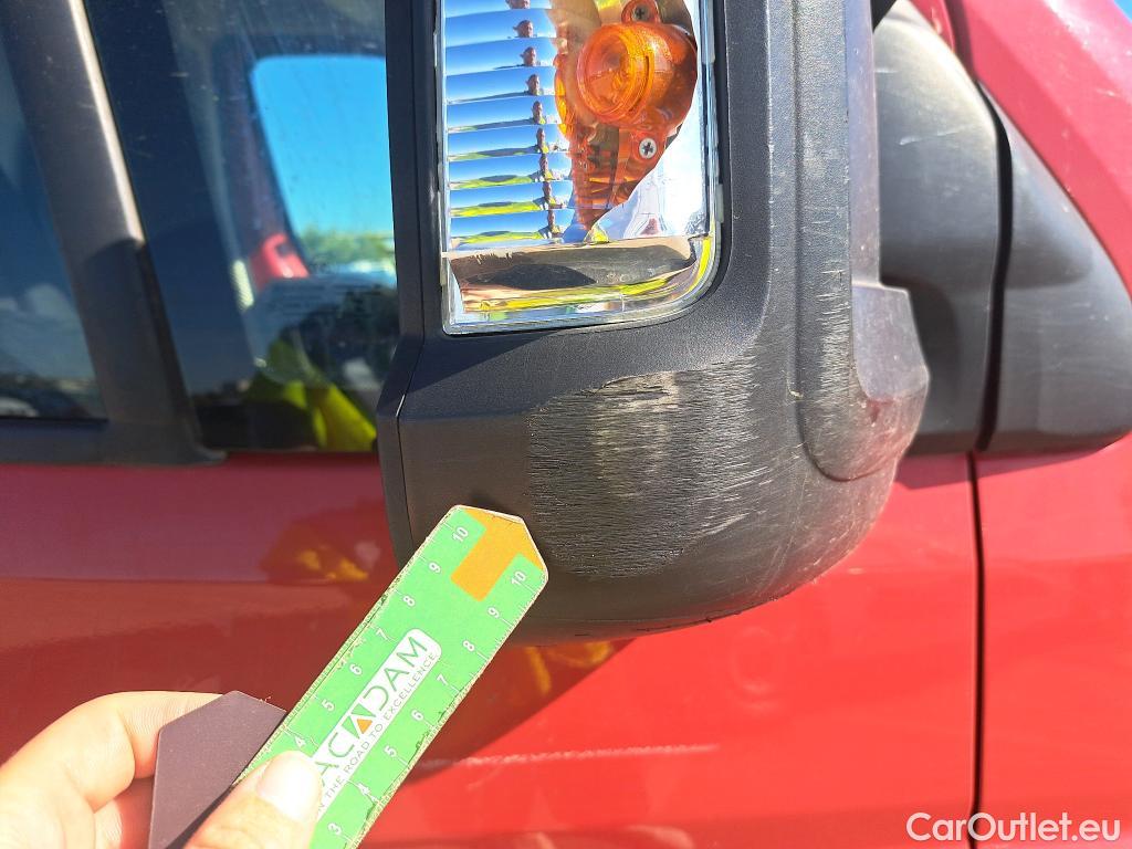  Peugeot  Boxer PEUGEOT  / 2014 / 4P / furgón Pack 335 L3 H2 BHDI 103kW (140CV) S&S #89