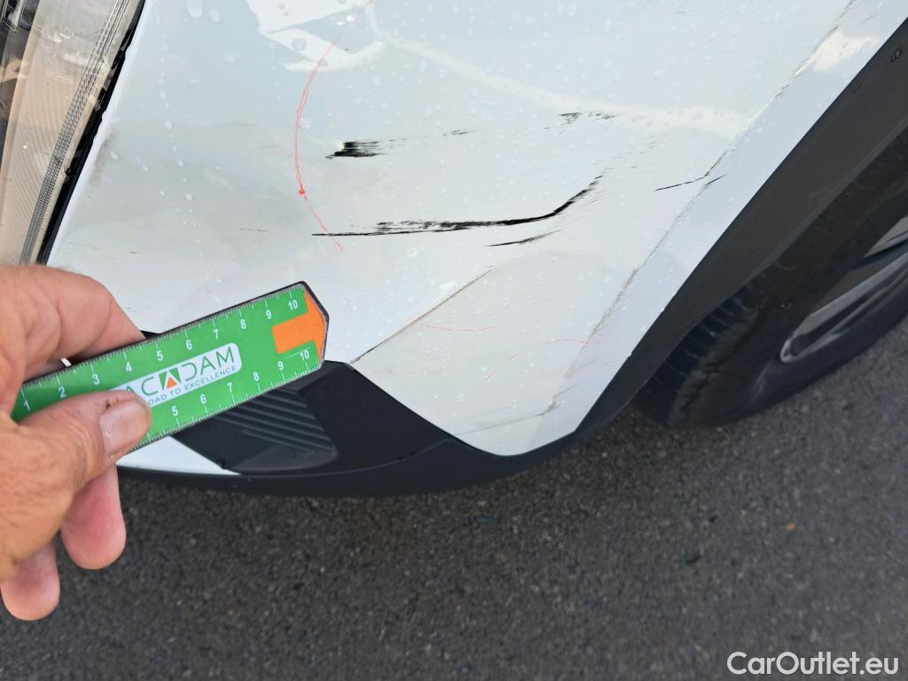  Peugeot  2008 PEUGEOT  / 2019 / 5P / todoterreno Active BlueHDI 81kW (110CV) #25