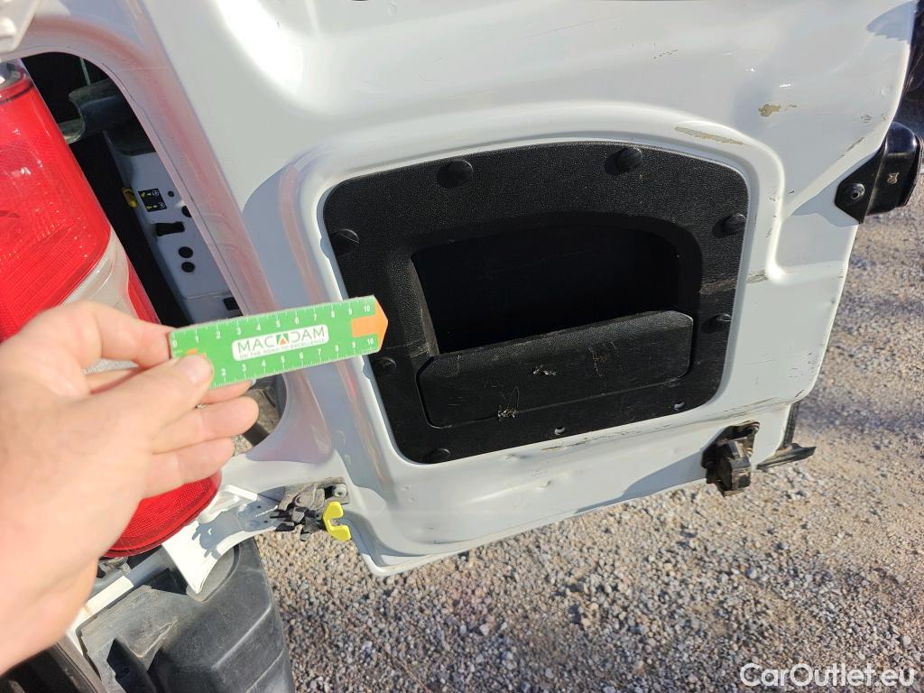  Peugeot  RIFTER PEUGEOT  / 2018 / 5P / combi Active Pack Business Std. BlueHDi 100 #51