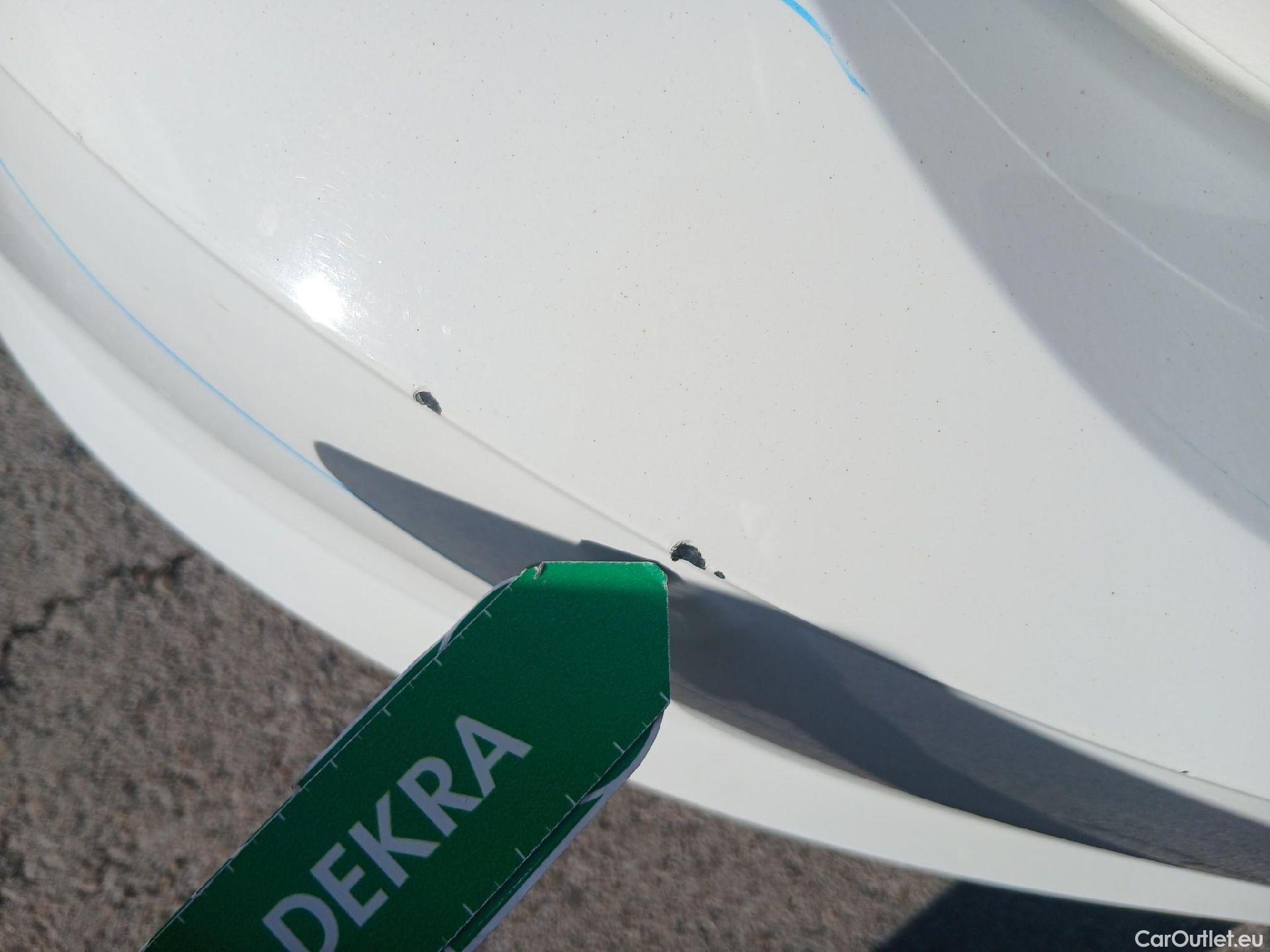  Volkswagen  Polo VOLKSWAGEN  / 2017 / 5P / berlina con portón Advance 1.0 TSI 70kW (95CV) #24