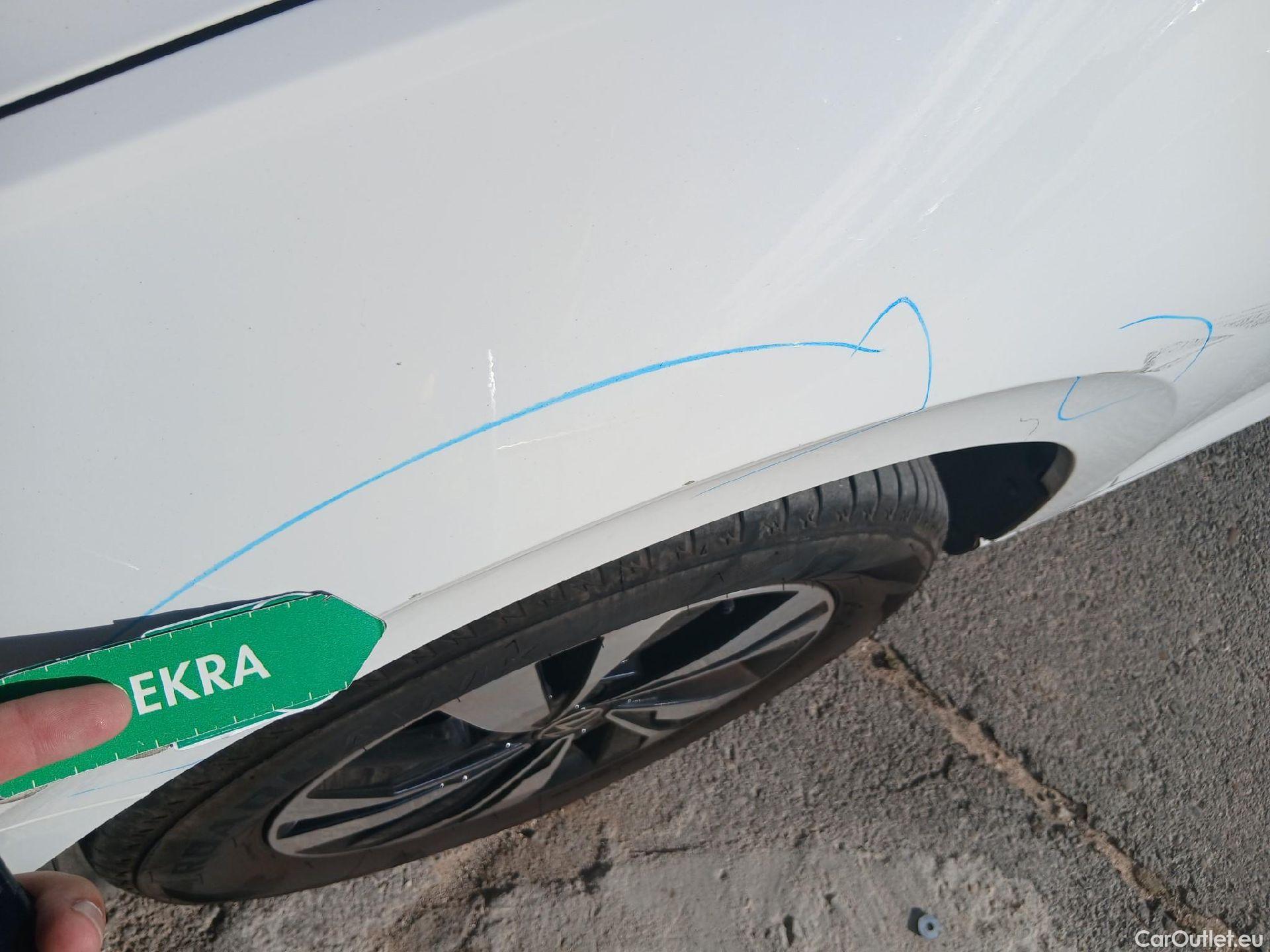  Volkswagen  Polo VOLKSWAGEN  / 2017 / 5P / berlina con portón Advance 1.0 TSI 70kW (95CV) #15