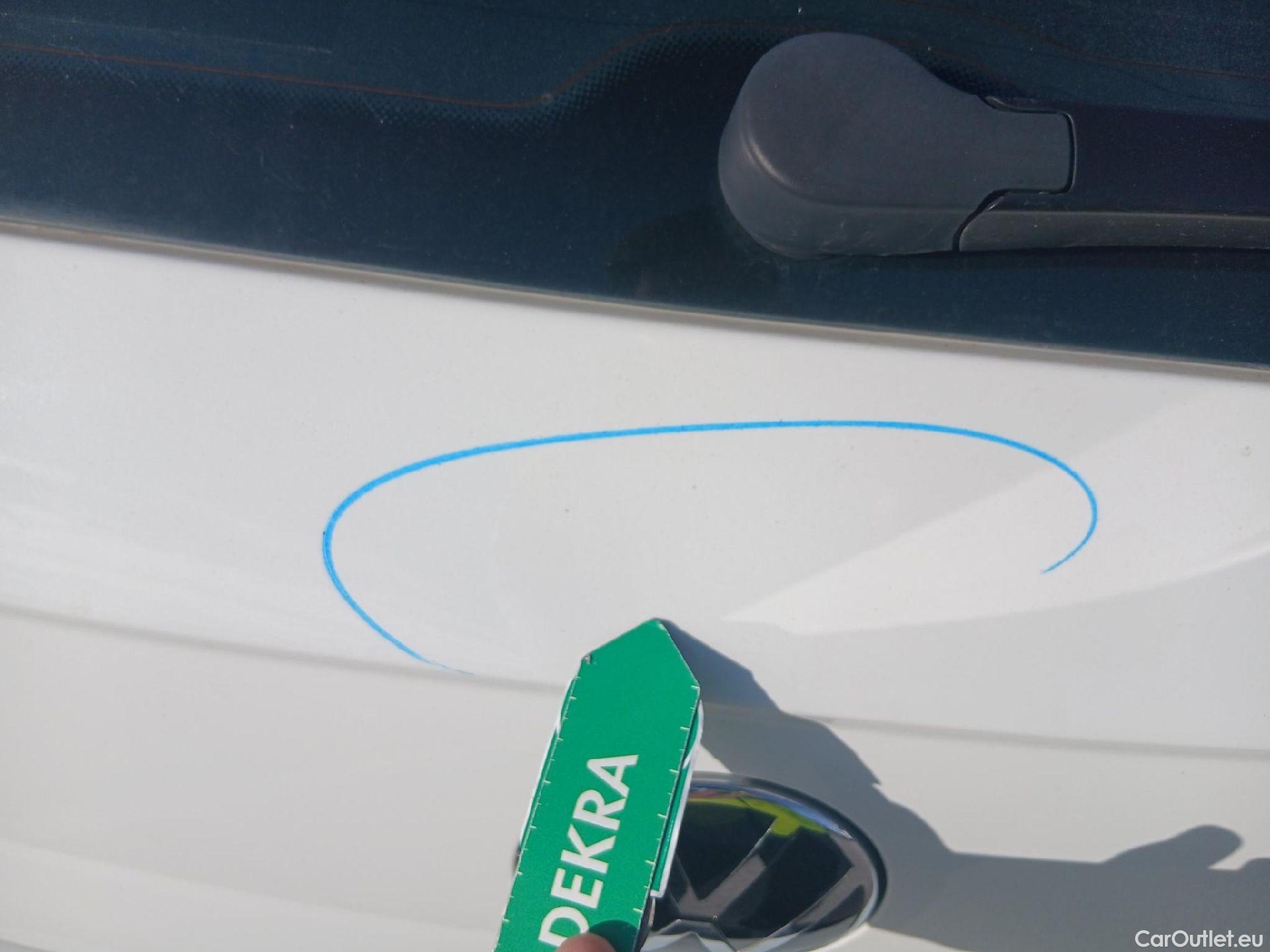  Volkswagen  Polo VOLKSWAGEN  / 2017 / 5P / berlina con portón Advance 1.0 TSI 70kW (95CV) #25