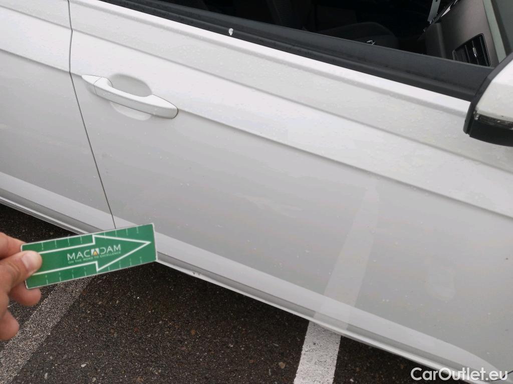  Volkswagen  Polo VOLKSWAGEN  / 2017 / 5P / berlina con portón Advance 1.0 TSI 70kW (95CV) #20