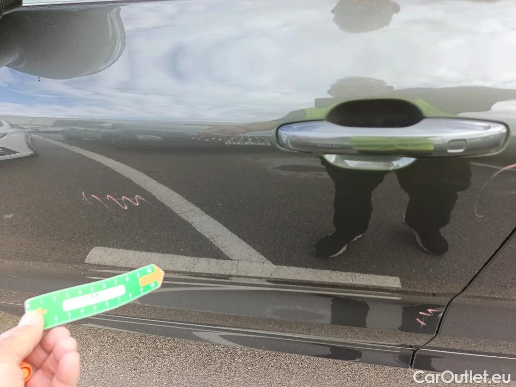  Volvo  XC60 VOLVO  / 2017 / 5P / todoterreno 2.0 B4 D Momentum Pro Auto #20