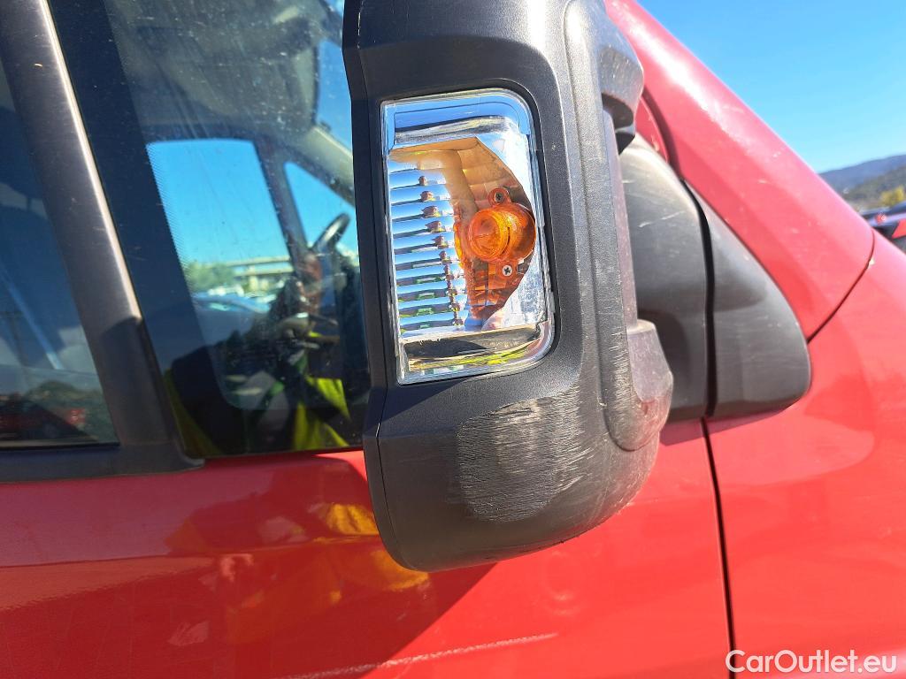  Peugeot  Boxer PEUGEOT  / 2014 / 4P / furgón Pack 335 L3 H2 BHDI 103kW (140CV) S&S #88