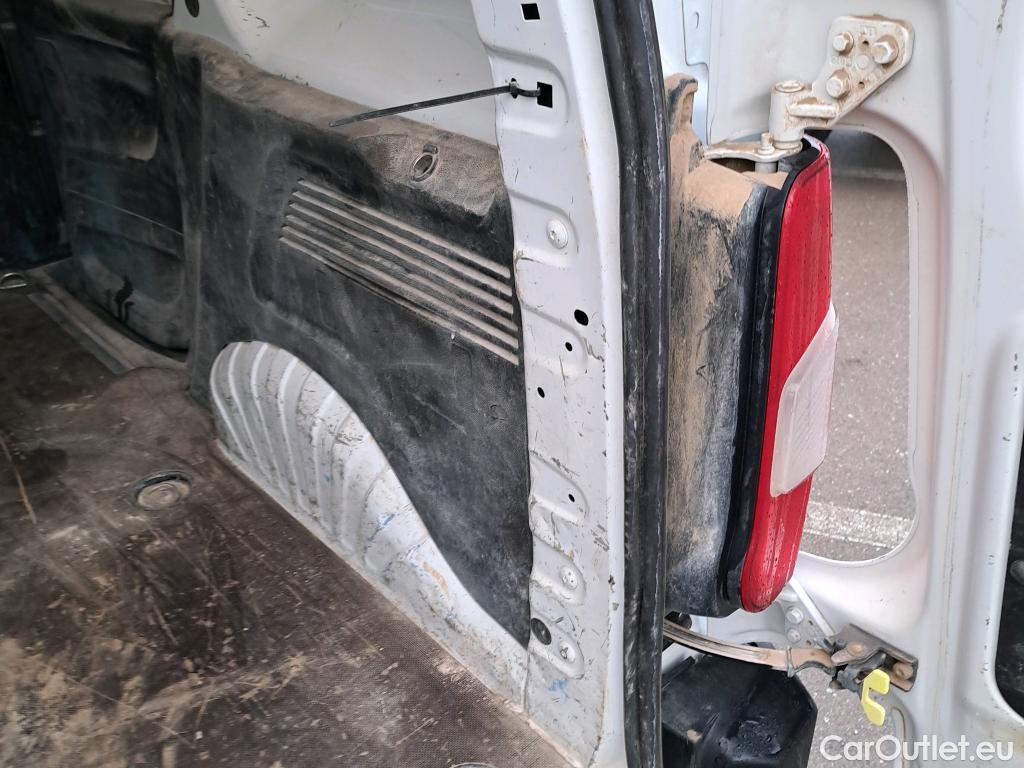  Citroen  Berlingo CITROEN  / 2018 / 3P / furgón derivado de turismo Talla M BlueHDi 100 WORKER #7