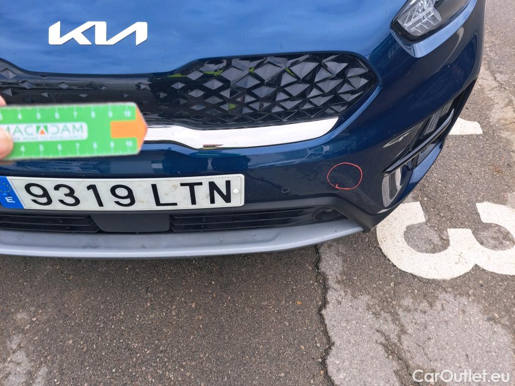  KIA  Niro KIA  / 2019 / 5P / crossover 1.6 GDi PHEV 104kW (141CV) Drive #7