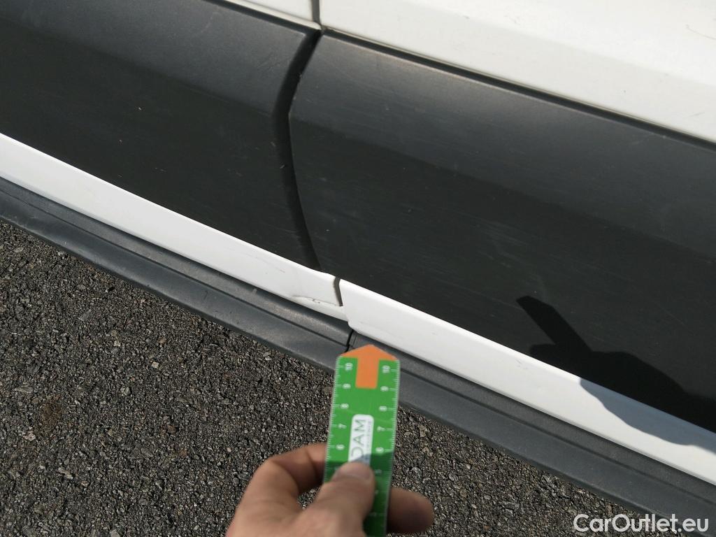  Ford  Transit FORD  / 2013 / 4P / furgón 350 96kW L3H2 Van Trend FWD MHEV #21