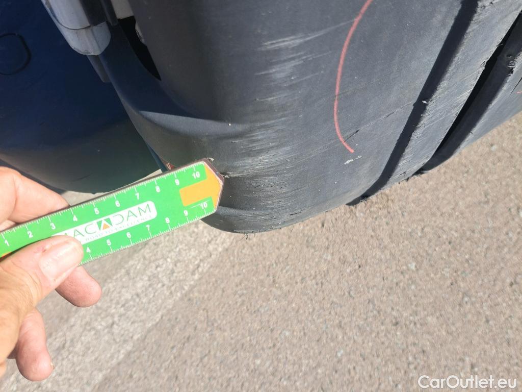  Iveco  Daily IVECO  / 2019 / 4P / combi 35S 14H V 4100/H2 16H M3 #39