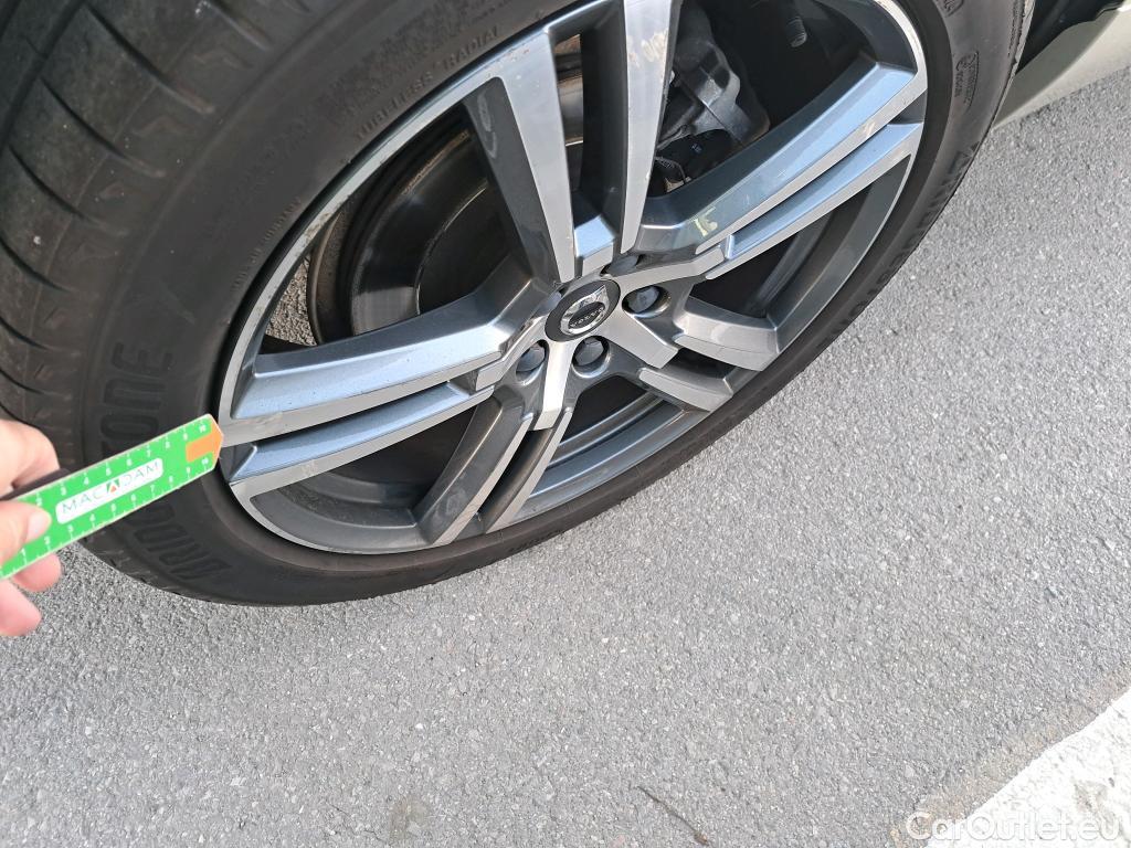  Volvo  XC60 VOLVO  / 2017 / 5P / todoterreno 2.0 B4 D AWD Inscription Auto #11