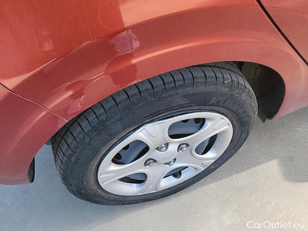  Land Rover  Discovery KIA Picanto / 2020 / 5P / berlina con portón 1.0 DPi 49kW (67CV) Concept #19