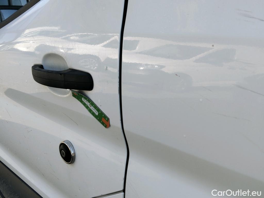  Ford  Transit FORD  / 2013 / 4P / furgón 350 96kW L3H2 Van Trend FWD MHEV #31