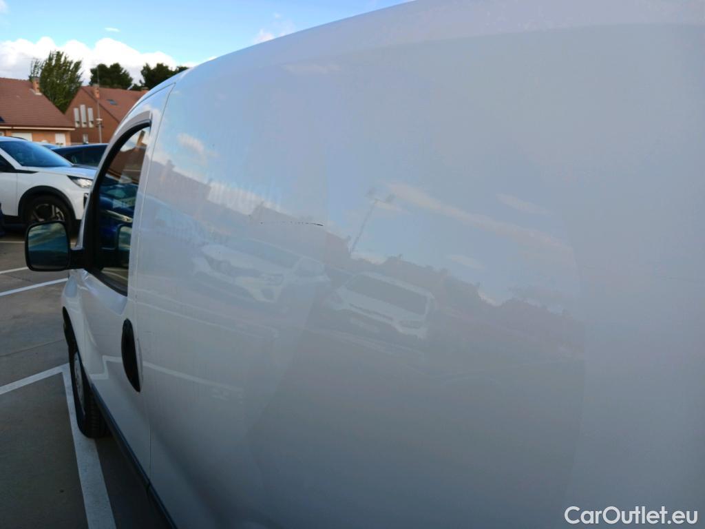  Fiat  Fiorino FIAT  / 2016 / 4P / furgón derivado de turismo Cargo SX N1 1.3 MJet 70 kW (95 CV) #26