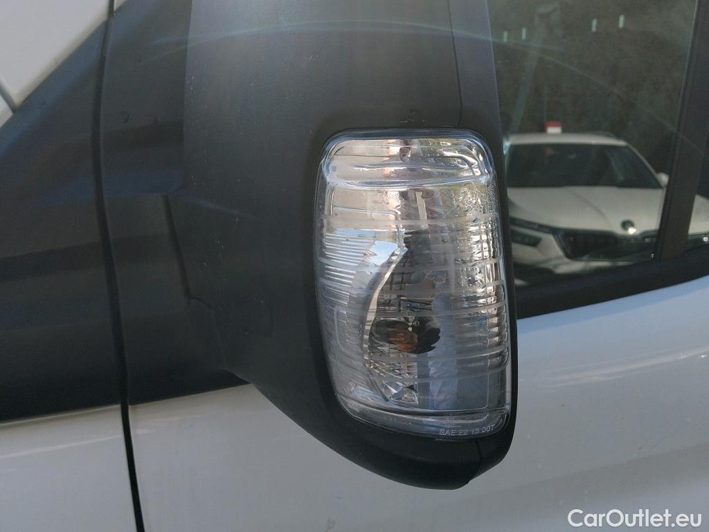  Ford  Transit FORD  / 2013 / 4P / furgón 350 96kW L3H2 Van Trend FWD MHEV #78