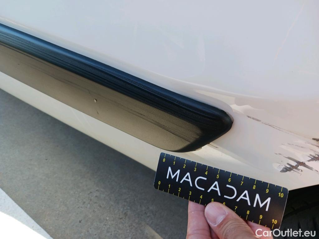  Fiat  Fiorino FIAT  / 2016 / 4P / furgón derivado de turismo Cargo SX N1 1.3 MJet 70 kW (95 CV) #34