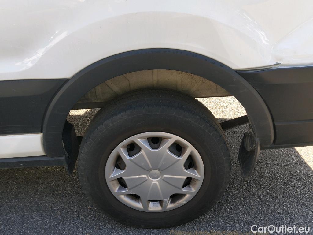  Ford  Transit FORD  / 2013 / 4P / furgón 350 96kW L3H2 Van Trend FWD MHEV #68