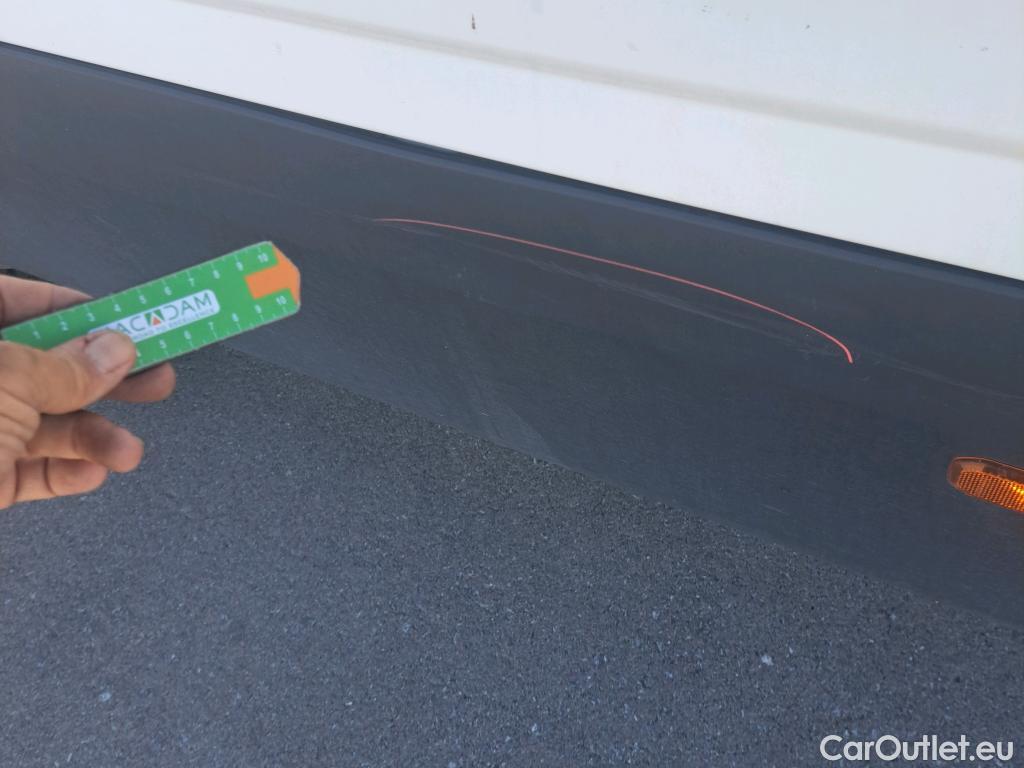  Iveco  Daily IVECO  / 2019 / 4P / combi 35S 14H V 4100/H2 16H M3 #104