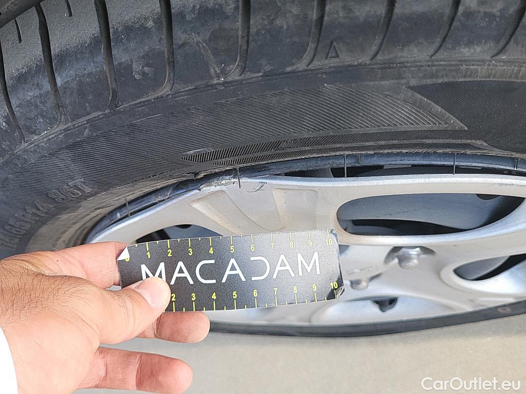  Land Rover  Discovery KIA Picanto / 2020 / 5P / berlina con portón 1.0 DPi 49kW (67CV) Concept #20