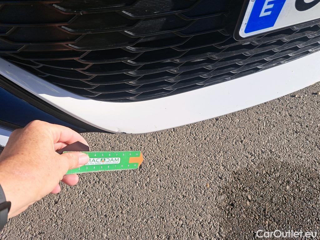  Toyota  Corolla TOYOTA  1.8 125H ACTIVE TECH E-CVT #15