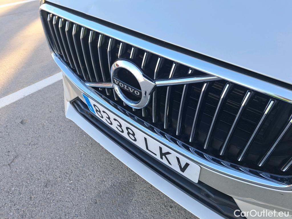  Volvo  XC60 VOLVO  / 2017 / 5P / todoterreno 2.0 B4 D AWD Inscription Auto #1