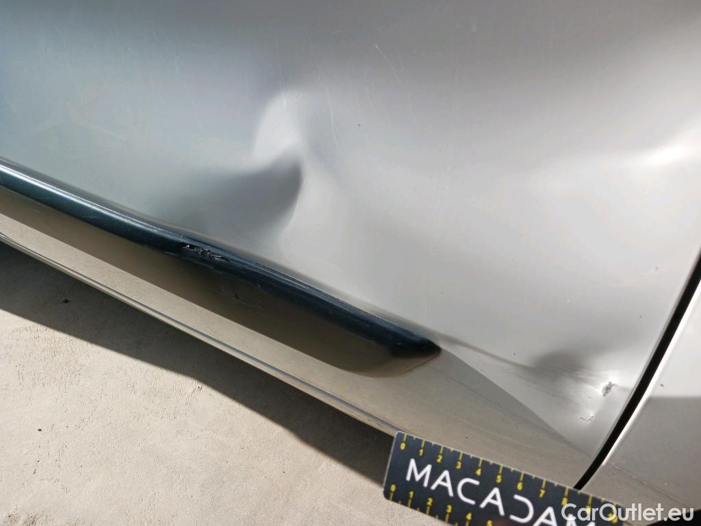  Fiat  Fiorino FIAT  / 2016 / 4P / furgón derivado de turismo Cargo SX N1 1.3 MJet 70 kW (95 CV) #4