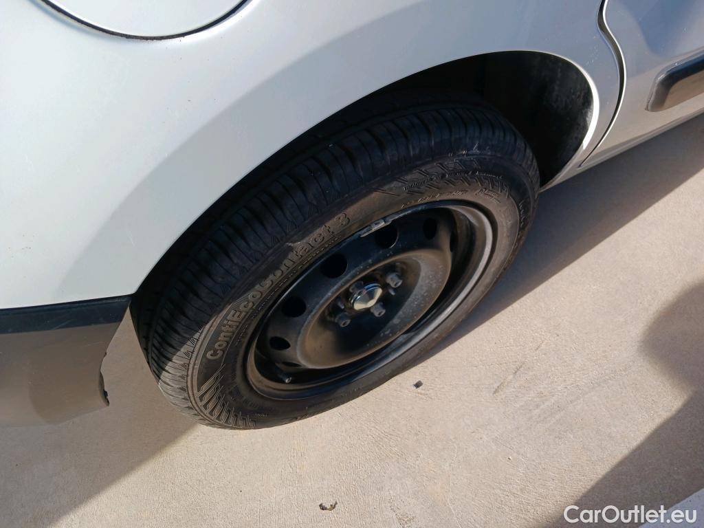  Fiat  Fiorino FIAT  / 2016 / 4P / furgón derivado de turismo Cargo SX N1 1.3 MJet 70 kW (95 CV) #18