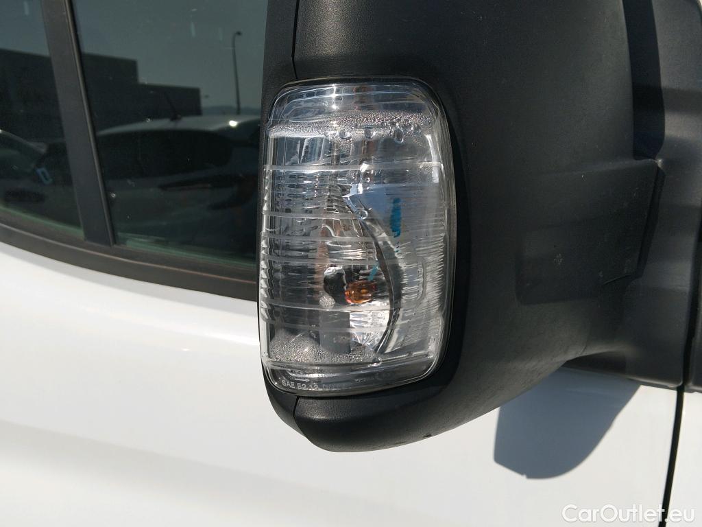  Ford  Transit FORD  / 2013 / 4P / furgón 350 96kW L3H2 Van Trend FWD MHEV #42