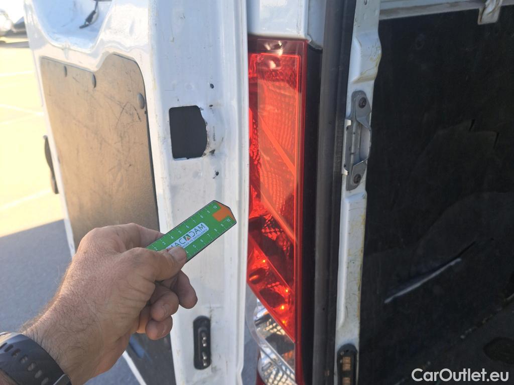  Iveco  Daily IVECO  / 2019 / 4P / combi 35S 14H V 4100/H2 16H M3 #89