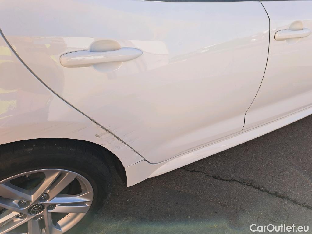  Toyota  Corolla TOYOTA  1.8 125H ACTIVE TECH E-CVT #3