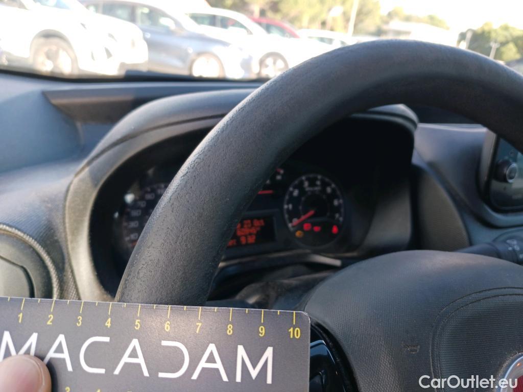  Fiat  Fiorino FIAT  / 2016 / 4P / furgón derivado de turismo Cargo SX N1 1.3 MJet 70 kW (95 CV) #28