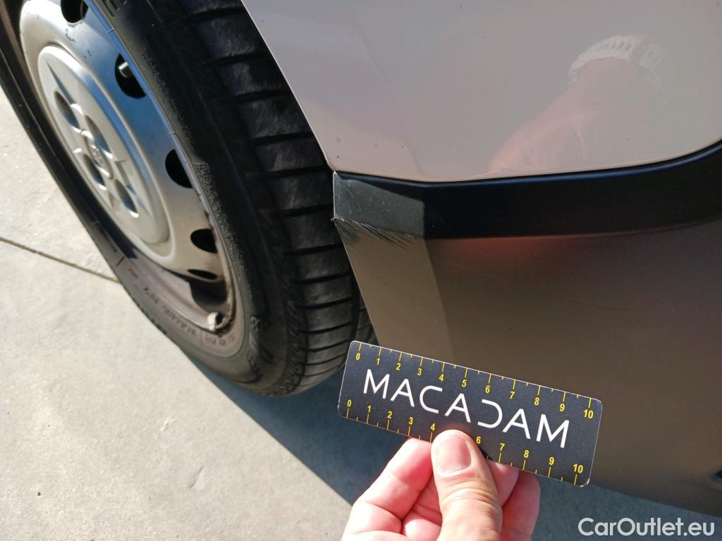  Fiat  Fiorino FIAT  / 2016 / 4P / furgón derivado de turismo Cargo SX N1 1.3 MJet 70 kW (95 CV) #23