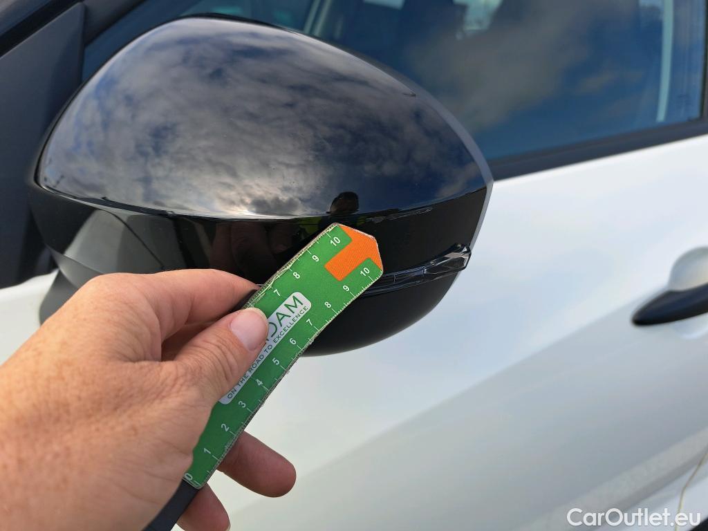  Nissan  Juke NISSAN  / 2019 / 5P / crossover DIG-T 84 kW (114 CV) 6M/T Acenta #27