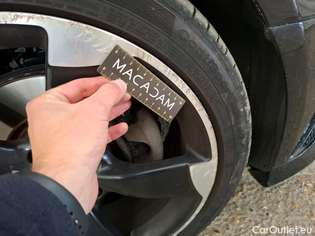  Audi  A3  SPORTBACK 5p BER 2.0 TDI DPF 184 Quat S Tronic6 Amb Luxe / ERREUR KILO CE VH N'EST PLUS A VENDRE #31