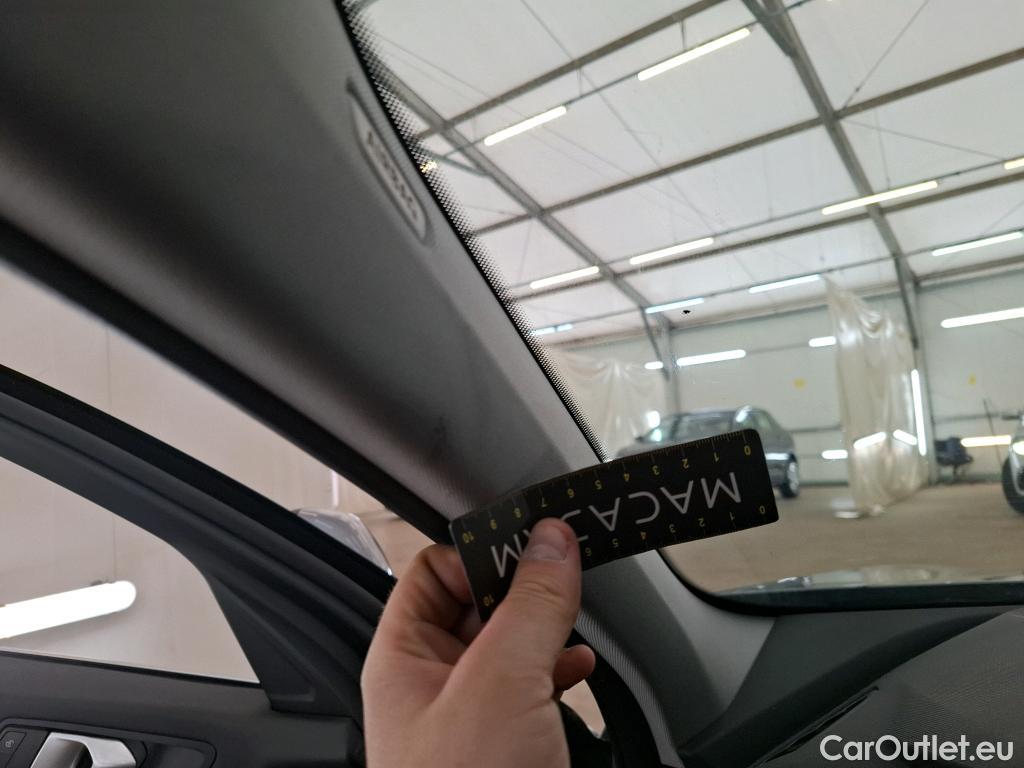  Bmw  Serie 1 BMW Série 1 / 2019 / 5P / Berline 116i DKG7 Business Design #9